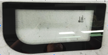 Linker zijruitglas
